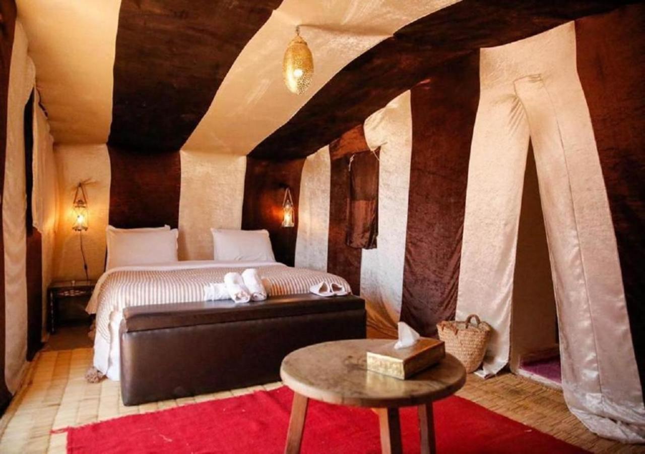 Desert Luxury Camp M'Hamid Eksteriør billede